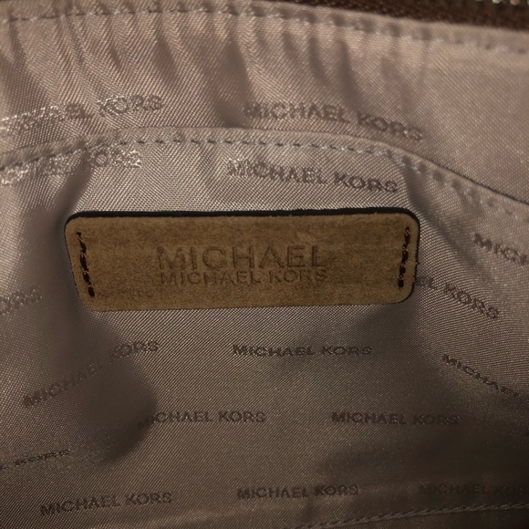 Michael Kors handbag - Picture 2 of 7
